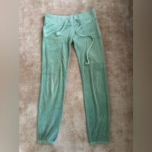 Juicy vintage 2000s couture velor sweatpants Y2K